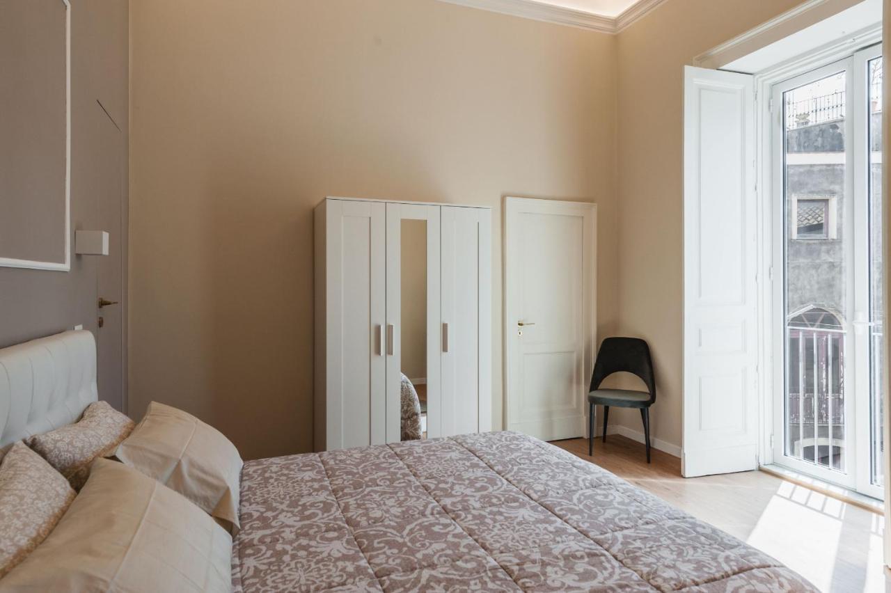 Etnea Modern Apartment By Wonderful Italy Catania Bagian luar foto