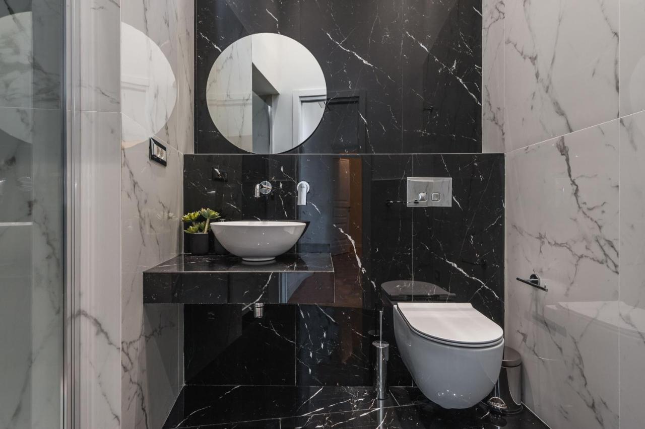 Etnea Modern Apartment By Wonderful Italy Catania Bagian luar foto